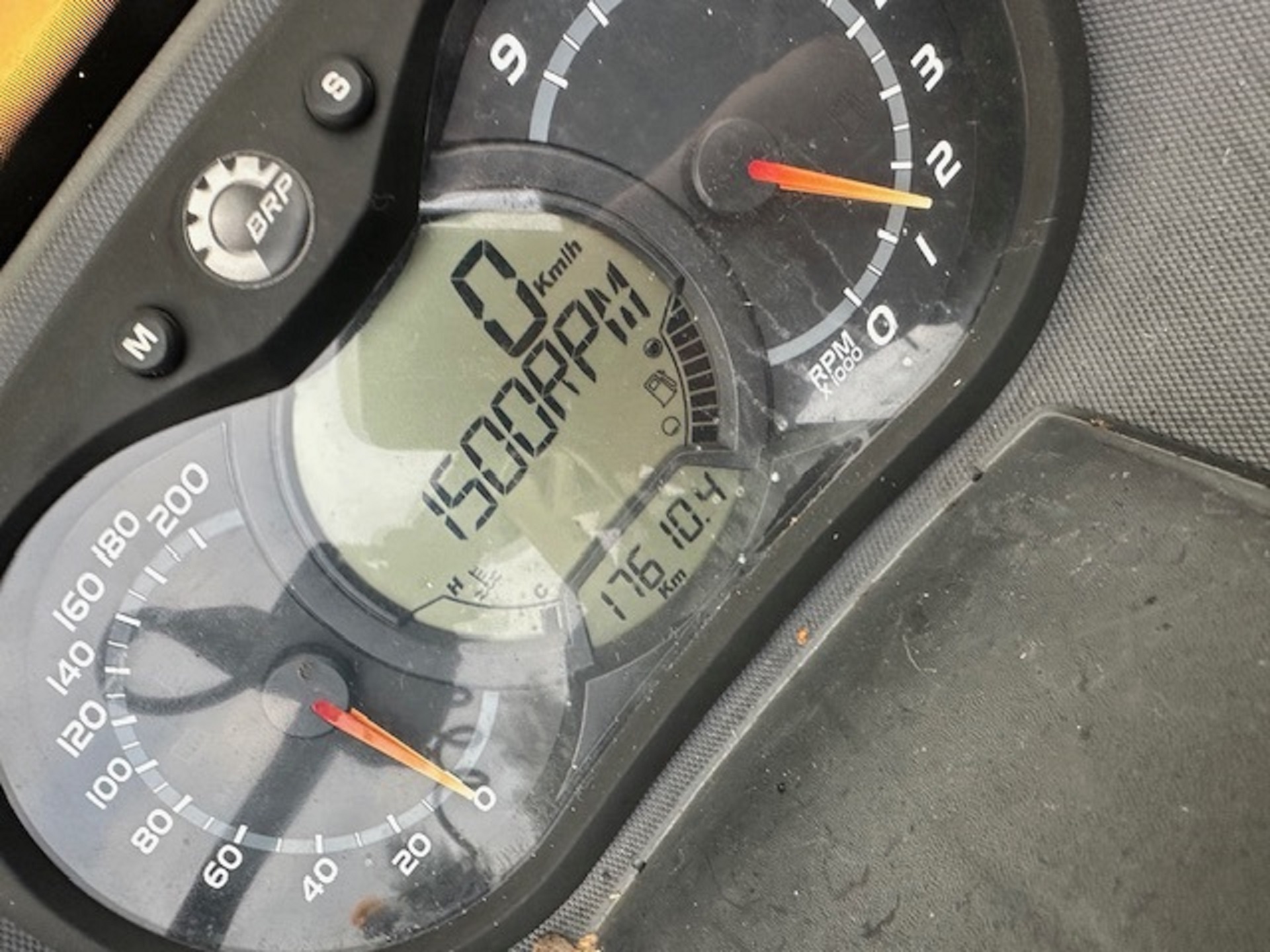 Motorschlitten LYNX 69 Ranger Alpine GT1200 – Bild 3