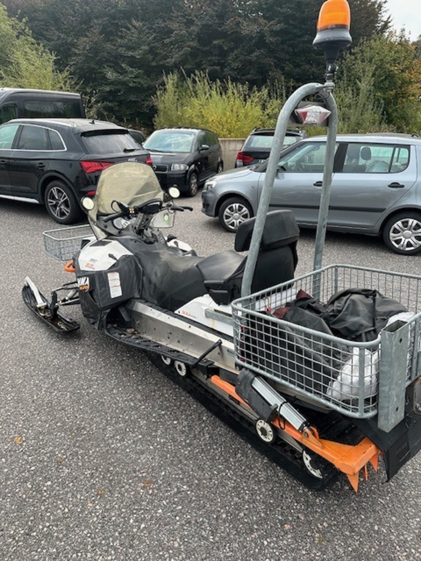 Motorschlitten LYNX 69 Ranger Alpine GT1200 – Bild 4