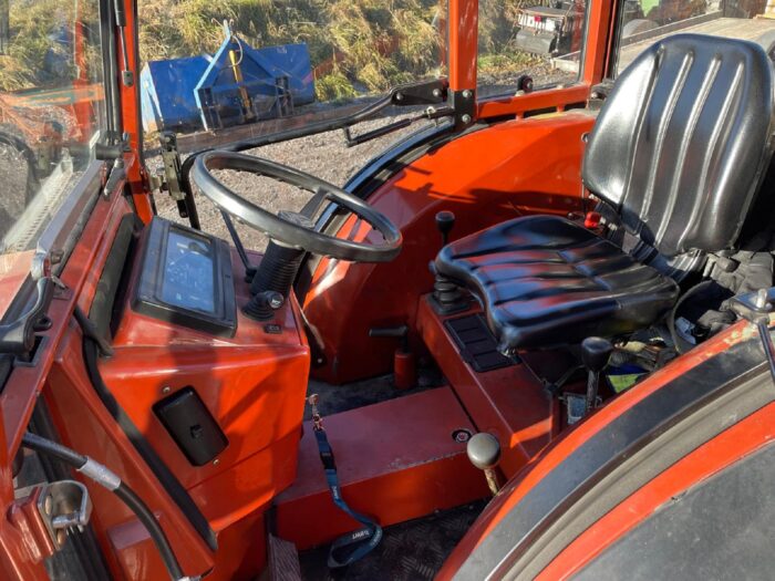 Traktor FIAT 35-66 DT Allrad – Bild 7