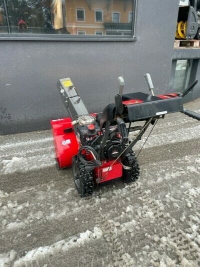 canadiana 9.5 30 01